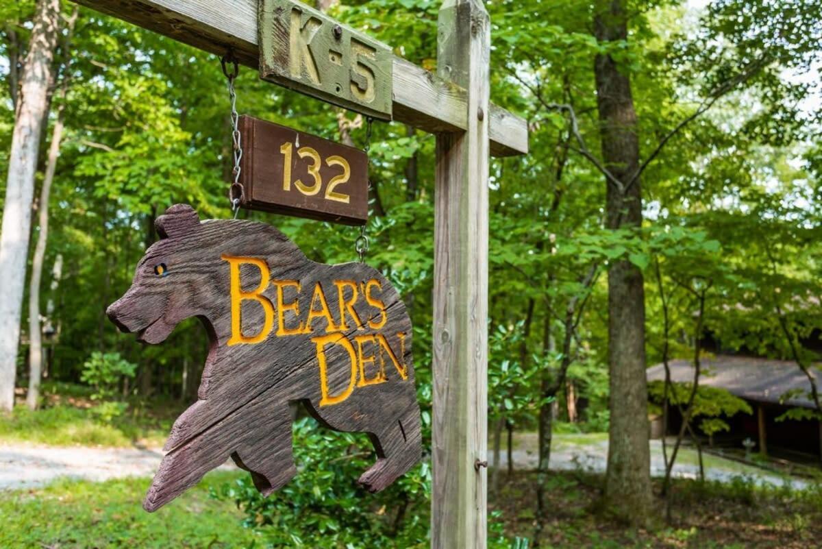 Huge Cabin W Hot Tub, Deck, Grill, Fire Pit, Wifi Berkeley Springs Esterno foto