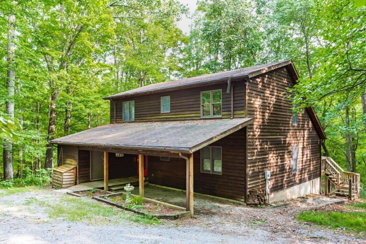 Huge Cabin W Hot Tub, Deck, Grill, Fire Pit, Wifi Berkeley Springs Esterno foto